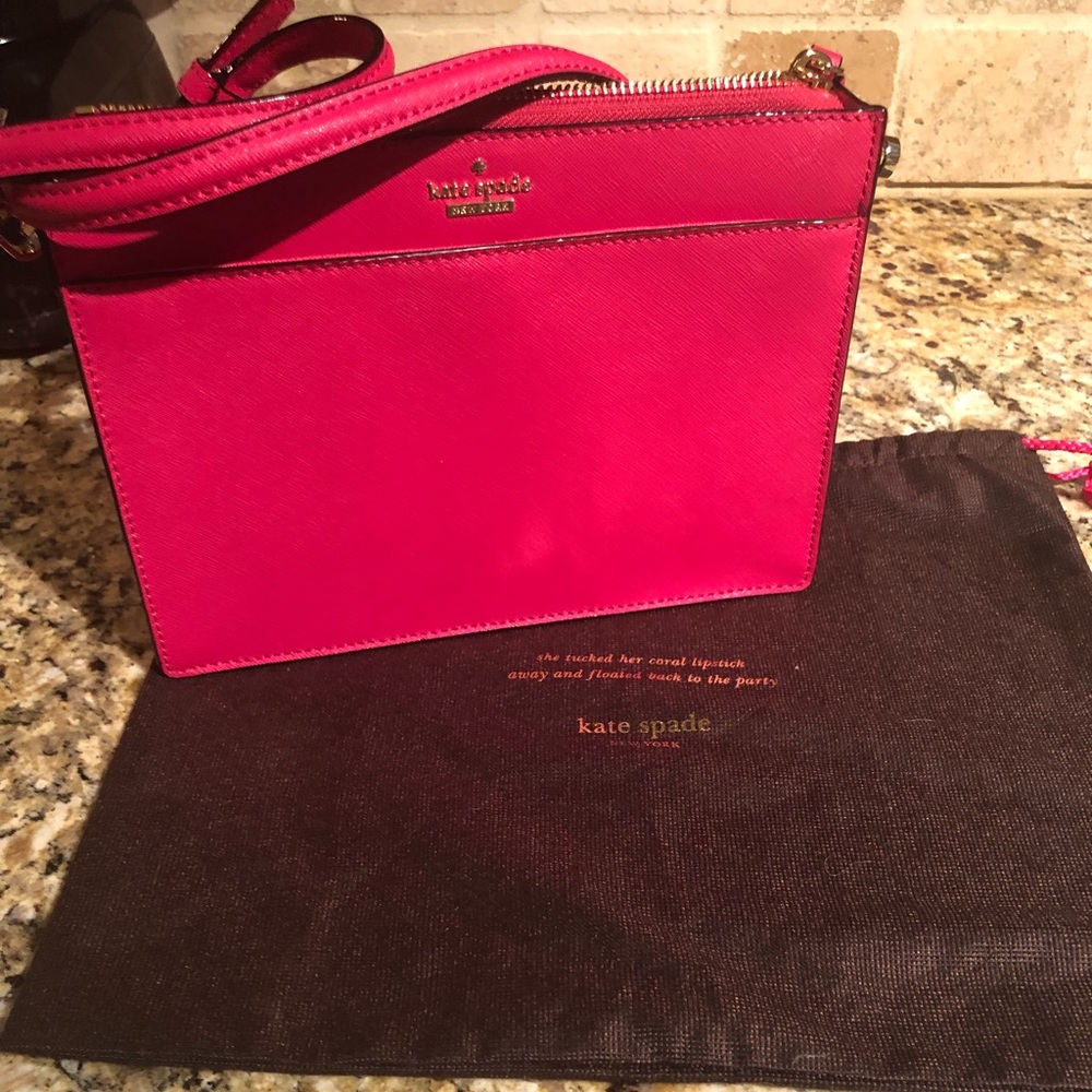 🎄SALE🎄Authentic Kate Spade crossbody bag